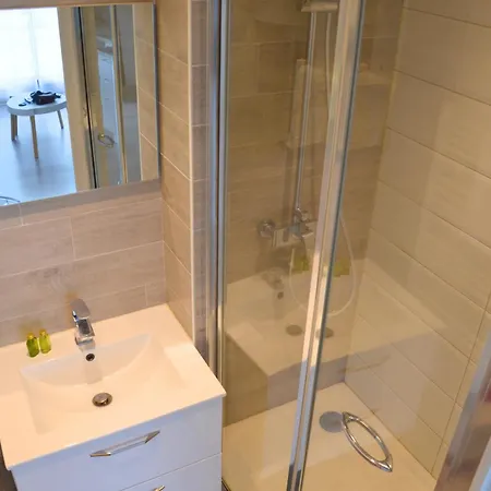 Studio, Proche De Tours