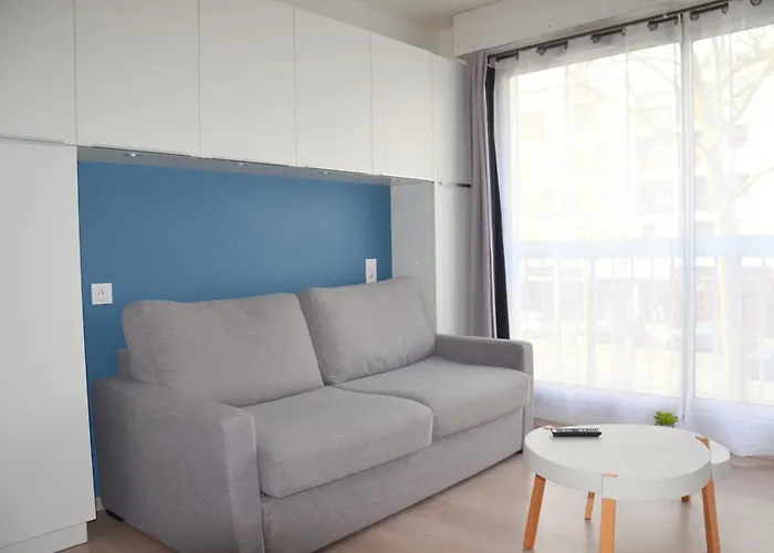 Апартаменты Studio, Proche De Тур